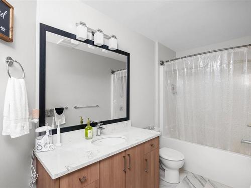 936 Warbler Close, Langford, BC - Indoor Photo Showing Bathroom