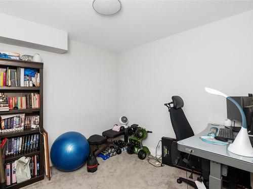 936 Warbler Close, Langford, BC - Indoor Photo Showing Office