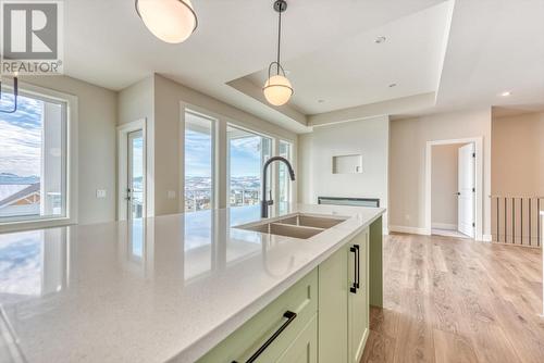 168 Whistler Place, Vernon, BC - Indoor Photo Showing Kitchen With Double Sink