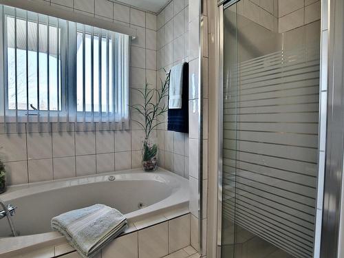 Salle de bains - 5170 Tsse Beaudry, Longueuil (Saint-Hubert), QC - Indoor Photo Showing Bathroom