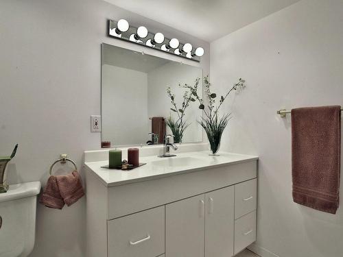 Salle d'eau - 5170 Tsse Beaudry, Longueuil (Saint-Hubert), QC - Indoor Photo Showing Bathroom