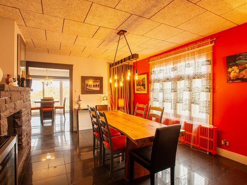 Salle Ã  manger - 5  - 9 Av. Bégin, Lévis (Desjardins), QC - Indoor Photo Showing Dining Room With Fireplace