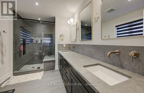 641 Wild Rye Street, Waterloo, ON - Indoor Photo Showing Bathroom
