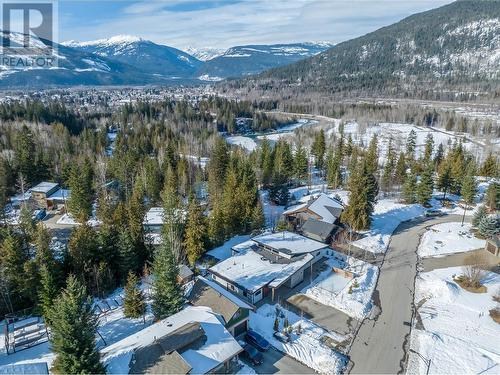1535 Birch Drive, Revelstoke, BC - Outdoor With View