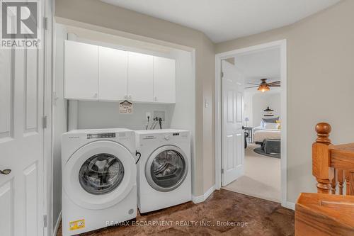 82 Rymal Rd E, Hamilton, ON - Indoor Photo Showing Laundry Room