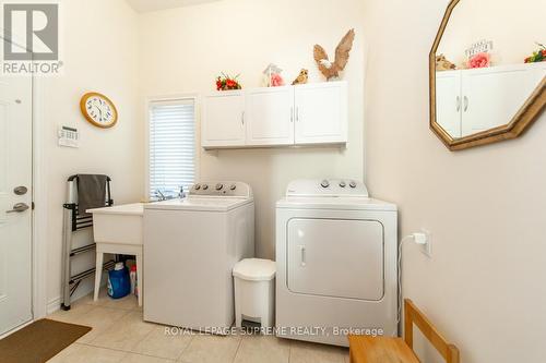 560 Brett St, Shelburne, ON - Indoor Photo Showing Laundry Room