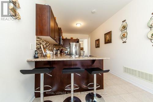560 Brett Street, Shelburne, ON - Indoor Photo Showing Kitchen