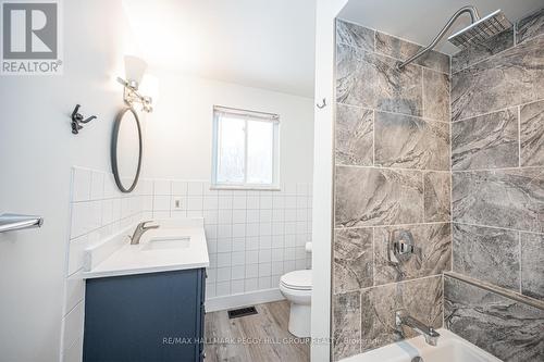 87 Corrievale Rd, Georgian Bay, ON - Indoor Photo Showing Bathroom
