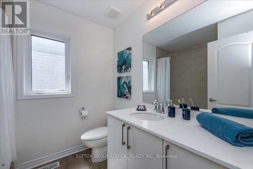 19 Bobolink Dr, Wasaga Beach, ON - Indoor Photo Showing Bathroom