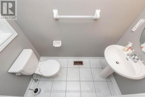 96 Clearfield Dr, Brampton, ON - Indoor Photo Showing Bathroom