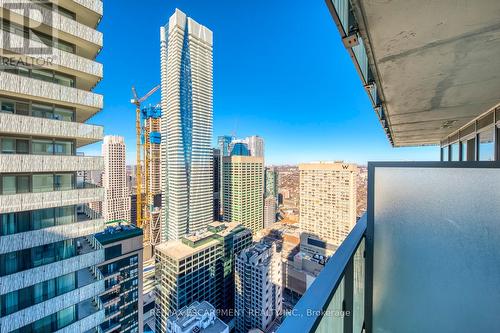 #4008 -50 Charles St, Toronto, ON - Outdoor