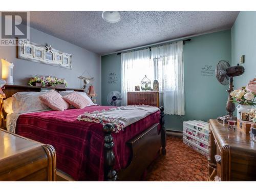 17165 E Perry Road, Prince George, BC - Indoor Photo Showing Bedroom