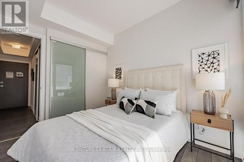 1507 - 42 Charles Street E, Toronto, ON - Indoor Photo Showing Bedroom