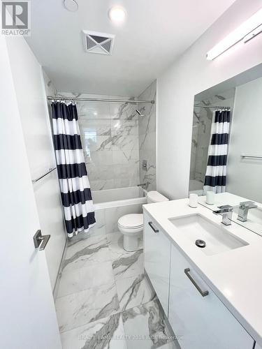 #609 -55 Ontario St, Toronto, ON - Indoor Photo Showing Bathroom