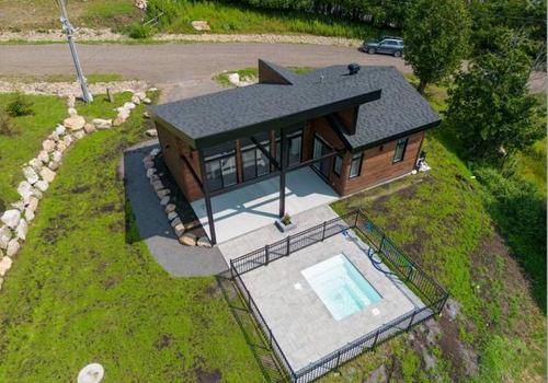 Overall view - 7007 Rue Champlain, Wentworth-Nord, QC - Outdoor