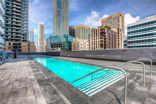 50 Charles Street E|Unit #4008, Toronto, ON - Outdoor With In Ground Pool
