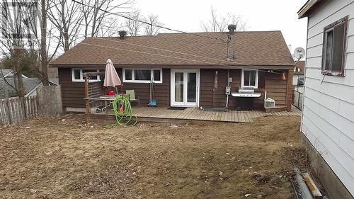71 Hutchison Ave, Elliot Lake, ON - Outdoor