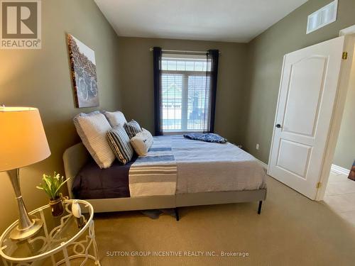 5 Stormont Court, Muskoka Lakes, ON - Indoor Photo Showing Bedroom