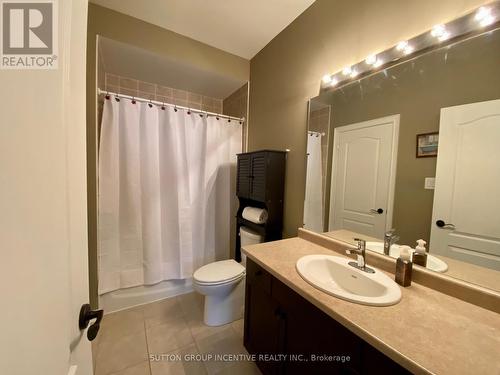 5 Stormont Court, Muskoka Lakes, ON - Indoor Photo Showing Bathroom