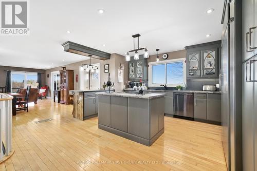 88 Highland Road, Alnwick/Haldimand, ON - Indoor Photo Showing Kitchen With Upgraded Kitchen