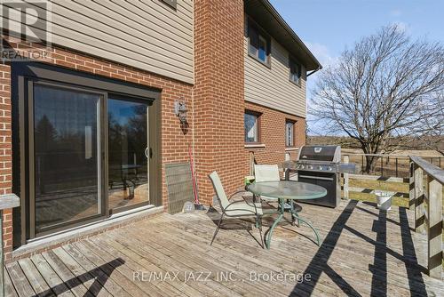 8733 Leskard Rd, Clarington, ON - Outdoor With Deck Patio Veranda With Exterior