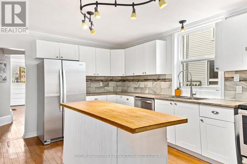 277 John St, Belleville, ON - Indoor Photo Showing Kitchen With Double Sink