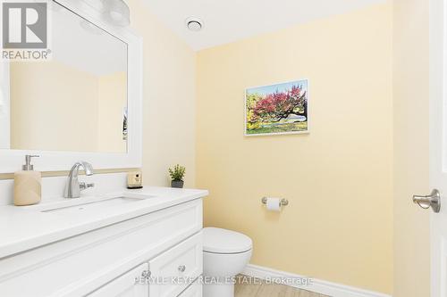 3 - 321 Grandview Hilltop Drive, Huntsville, ON - Indoor Photo Showing Bathroom