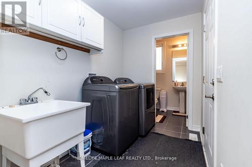 749 Cook Cres, Shelburne, ON - Indoor Photo Showing Laundry Room