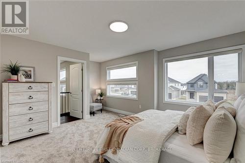 18 Woodmere Path, Middlesex Centre, ON - Indoor Photo Showing Bedroom