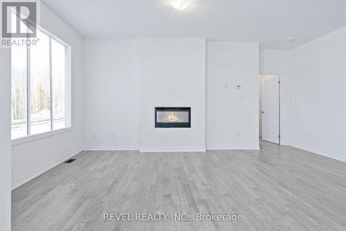 220 Ramblewood Drive, Wasaga Beach, ON - Indoor With Fireplace