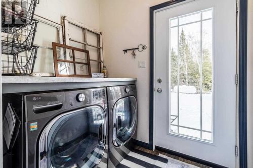 106 Reids Rd W, Laird Township, ON - Indoor Photo Showing Laundry Room