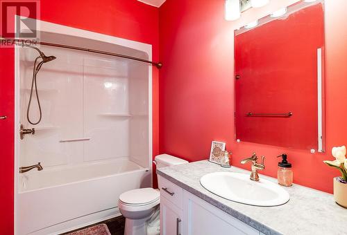 106 Reids Rd W, Laird Township, ON - Indoor Photo Showing Bathroom