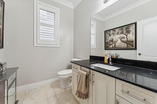 88 Chartwell Circle, Hamilton, ON - Indoor Photo Showing Bathroom