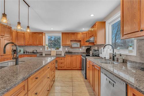 82 Rymal Road E, Hamilton, ON - Indoor Photo Showing Kitchen With Double Sink