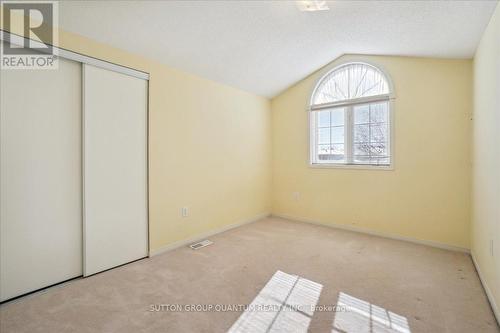 22 Farmstead Cres, Barrie, ON - Indoor Photo Showing Other Room