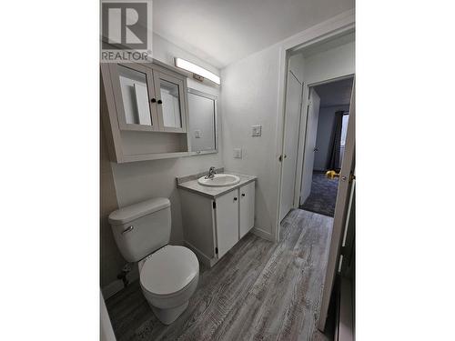 212 Spieker Avenue Unit# 115, Tumbler Ridge, BC - Indoor Photo Showing Bathroom