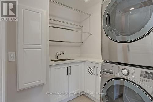 273 William St, Oakville, ON - Indoor Photo Showing Laundry Room