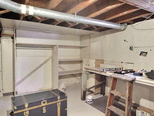 Atelier - 83 Av. Gatineau, Rouyn-Noranda, QC - Indoor Photo Showing Basement
