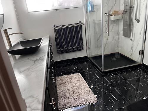 Salle de bains - 267 Rue Rébec, L'Île-Perrot, QC - Indoor Photo Showing Bathroom