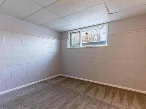 1059 Moncton Ave, Kamloops, BC - Indoor Photo Showing Other Room