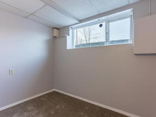 1059 Moncton Ave, Kamloops, BC - Indoor Photo Showing Other Room