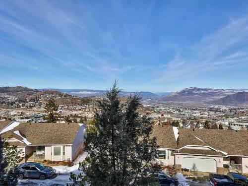 50-2022 Pacific Way, Kamloops, BC - Outdoor With View