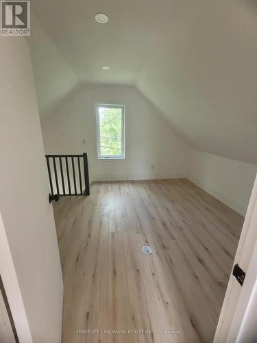 33 Bobcaygeon Road, Kawartha Lakes, ON - Indoor Photo Showing Other Room