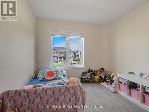410 Blackburn Drive, Brantford, ON - Indoor Photo Showing Bedroom