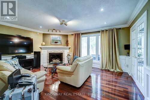 6 Osprey Crt, Cambridge, ON - Indoor Photo Showing Living Room With Fireplace
