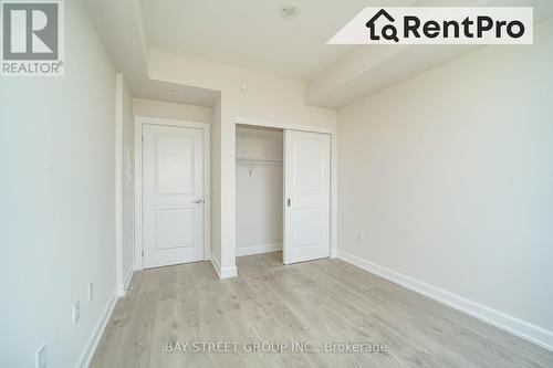 717 - 3200 William Coltson Avenue, Oakville, ON - Indoor Photo Showing Other Room