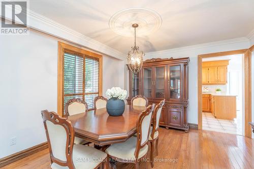 1548A Carolyn Rd, Mississauga, ON - Indoor Photo Showing Dining Room