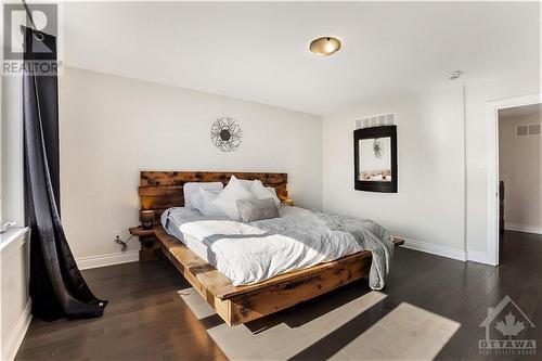 82 Borland Drive, Carleton Place, ON - Indoor Photo Showing Bedroom