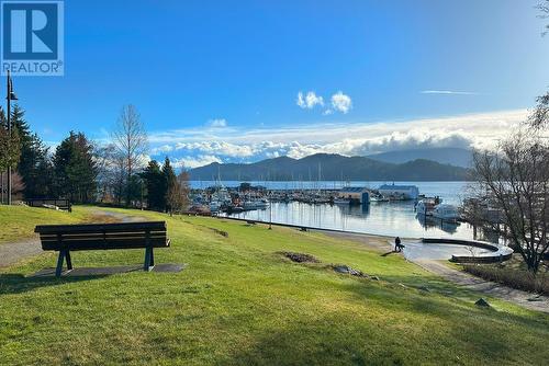 201 280 Gower Point Road, Gibsons, BC 