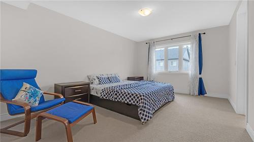 351 Raymond Road, Ancaster, ON - Indoor Photo Showing Bedroom